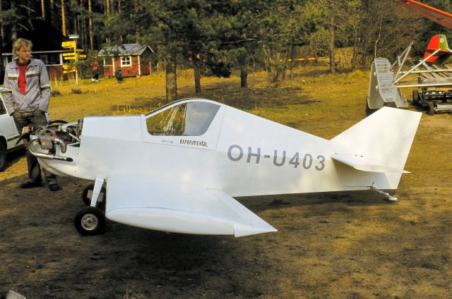OH-U403
OH-U403, PIK-26 Mini-Sytky, s/n 456, rakennettu: 2004 
Vuoden 2004 rakentajapalkinto 
Avainsanat: OH-U403