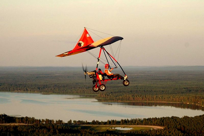 Raven A053
Siipi : Raven A053
Trike: Air Creation
Moottori: Rotax 447
Potkuri: Kiev
Kotikenttä: Pudasjärvi
Kuva: Sami Juusola

