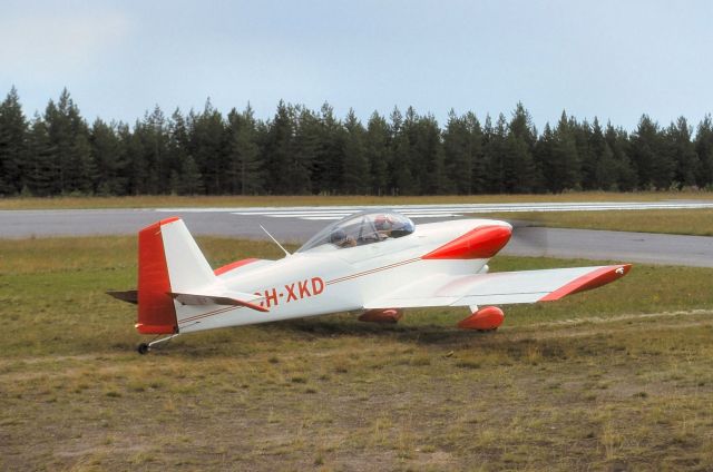 OH-XKD
OH-XKD, Van's RV-4, s/n 3006, rakennettu: 1995 
Avainsanat: OH-XKD