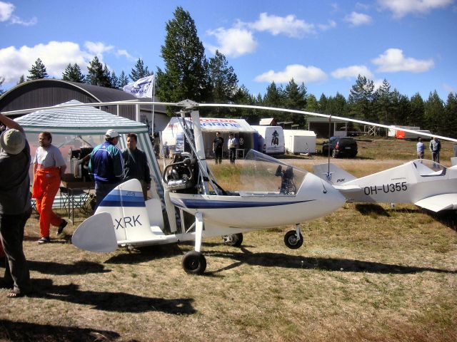 OH-XRK
OH-XRK, Tervamäki JT-5, s/n 01, rakennettu: 1985 V & M Silvennoinen Tikkakoski
Avainsanat: OH-XRK