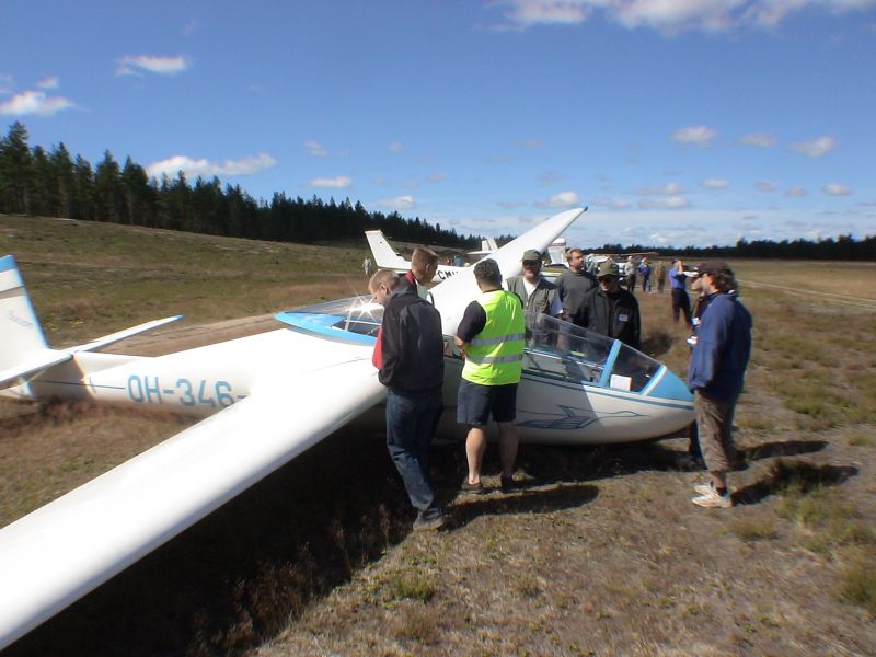 OH-346
Kilpailun toinen osallistuja, upeasti restauroitu Bocian SZD BIS 1D
