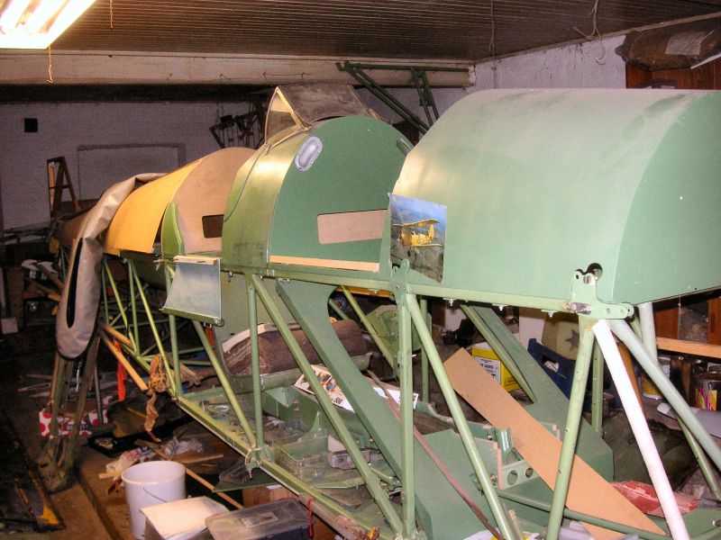 OH-ELC
OH-ELC, De Havilland D.H.82A Tiger Moth (RAF Tiger Moth II), s/n 82332, rakennettu 1941 Englanti, uudelleenrakennettavana: Lentotekniikan Kilta ry
Ex. N9215 (RAF), G-APGR 
Avainsanat: OH-ELC