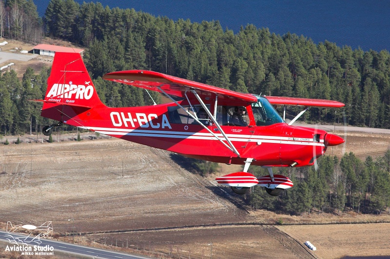 OH-BCA
OH-BCA Bellanca 7ECA, Sarjanumero:1198, Valmistunut: 1977, 
Kuva: Mikko Maliniemi
Avainsanat: OH-BCA