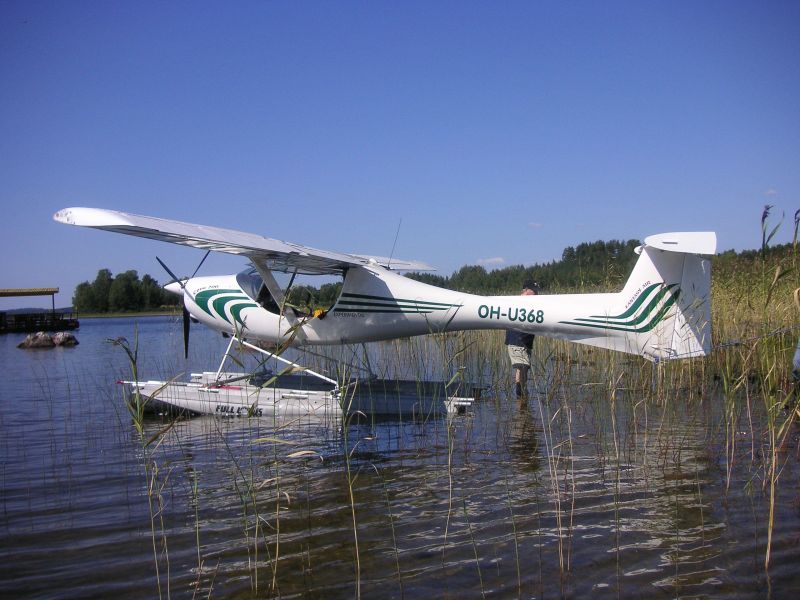 OH-U368
OH-U368, Fantasy Air Cora 200 Arius F, s/n 99-304, rakennettu 1999 Tsekki, omistaja: Eero Loitokari Hyvinkää 
Avainsanat: OH-U368