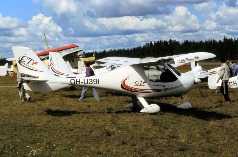 OH-U391
OH-U391, Flight Design CT2k, s/n 01.01.05.02, rakennettu: 2001 Ukraina, omistaja: Ilkka Kurkela Keminmaa 
Avainsanat: OH-U391