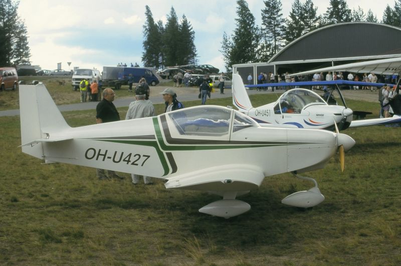 OH-U427
OH-U427, Rand KR-2, s/n 01-03, rakennettu: 2003 Rauno Sydänoja, Matti Ritola ja Raimo Ritola Koskenkorva, omistaja: sama 
Avainsanat: OH-U427