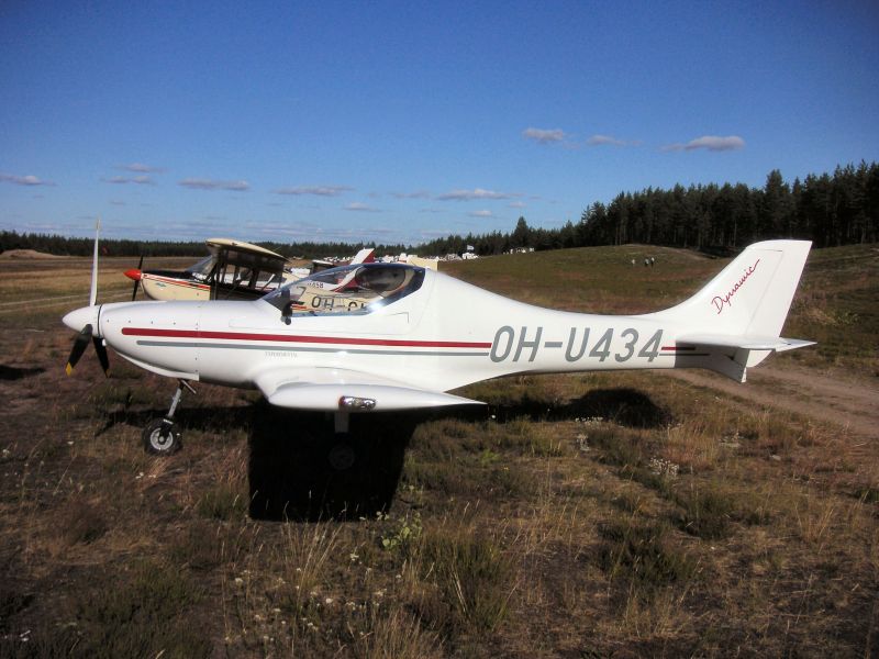 OH-U434
OH-U434, Aerospool WT-9 Dynamic, s/n DY029/2003, rakennettu: 2003 Slovakia, omistaja: Etelä-Pohjanmaan IK 
Avainsanat: OH-U434