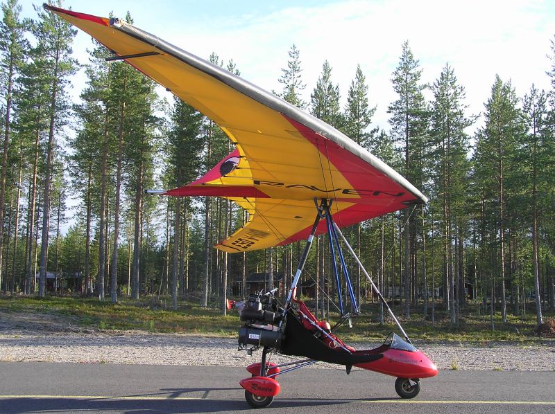 A053
PUMA RAVEN X,  vm-87, moottori Rotax 447,  
kotikenttä: EFPU,  
kuva:Teemu Karppinen
Avainsanat: A053