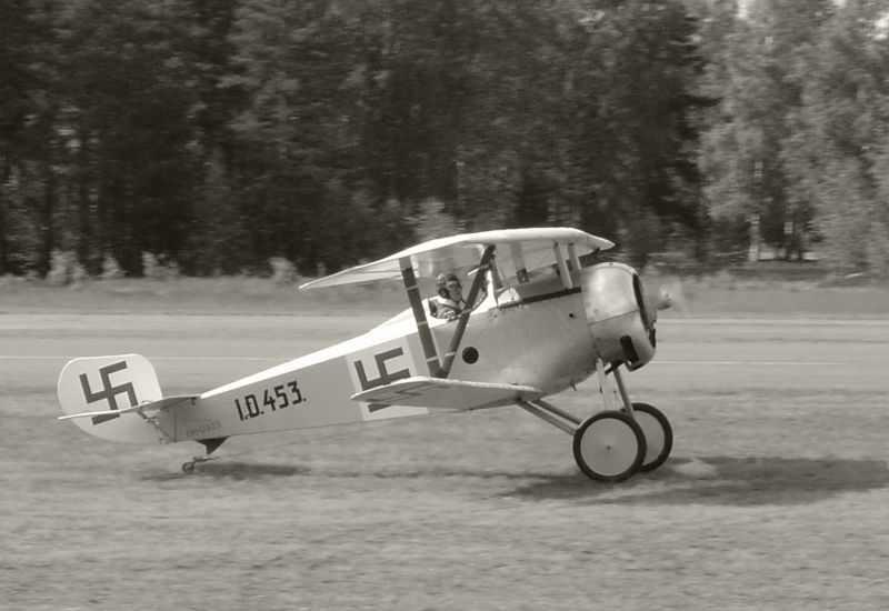 Nieuport 17 Hyvinkäällä 2005
                               
