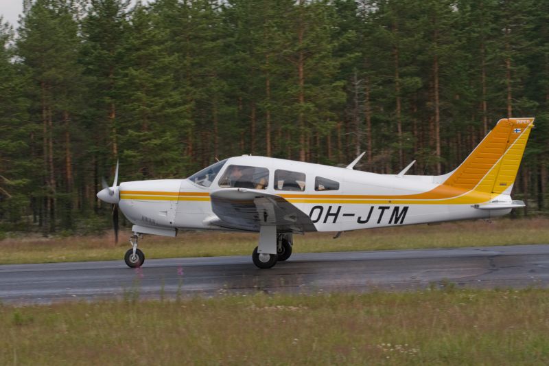 Avainsanat: Jämi Fly-in